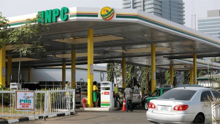 Following Dangote Refinery’s lead, NNPC reduces petrol prices across major cities