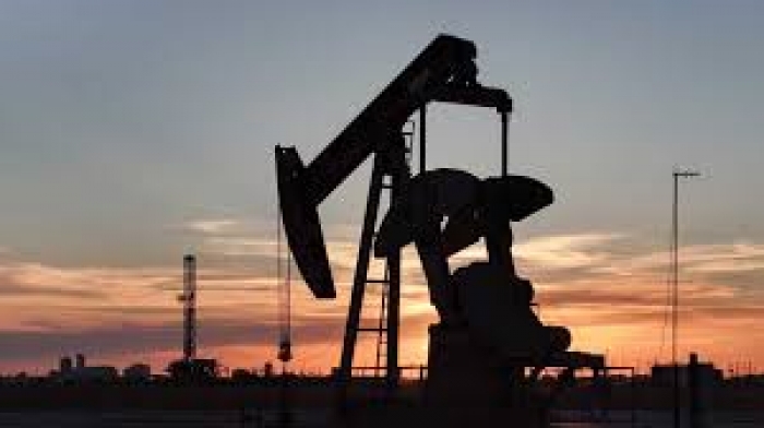 Oil soars more than 9% after Israel strikes Iran